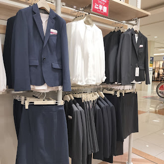 ORIHICA　RHYME 洗えるストレッチセットアップ ORIHICA - オリヒカ LL 洗えるストレッチセットアップスーツ 紺