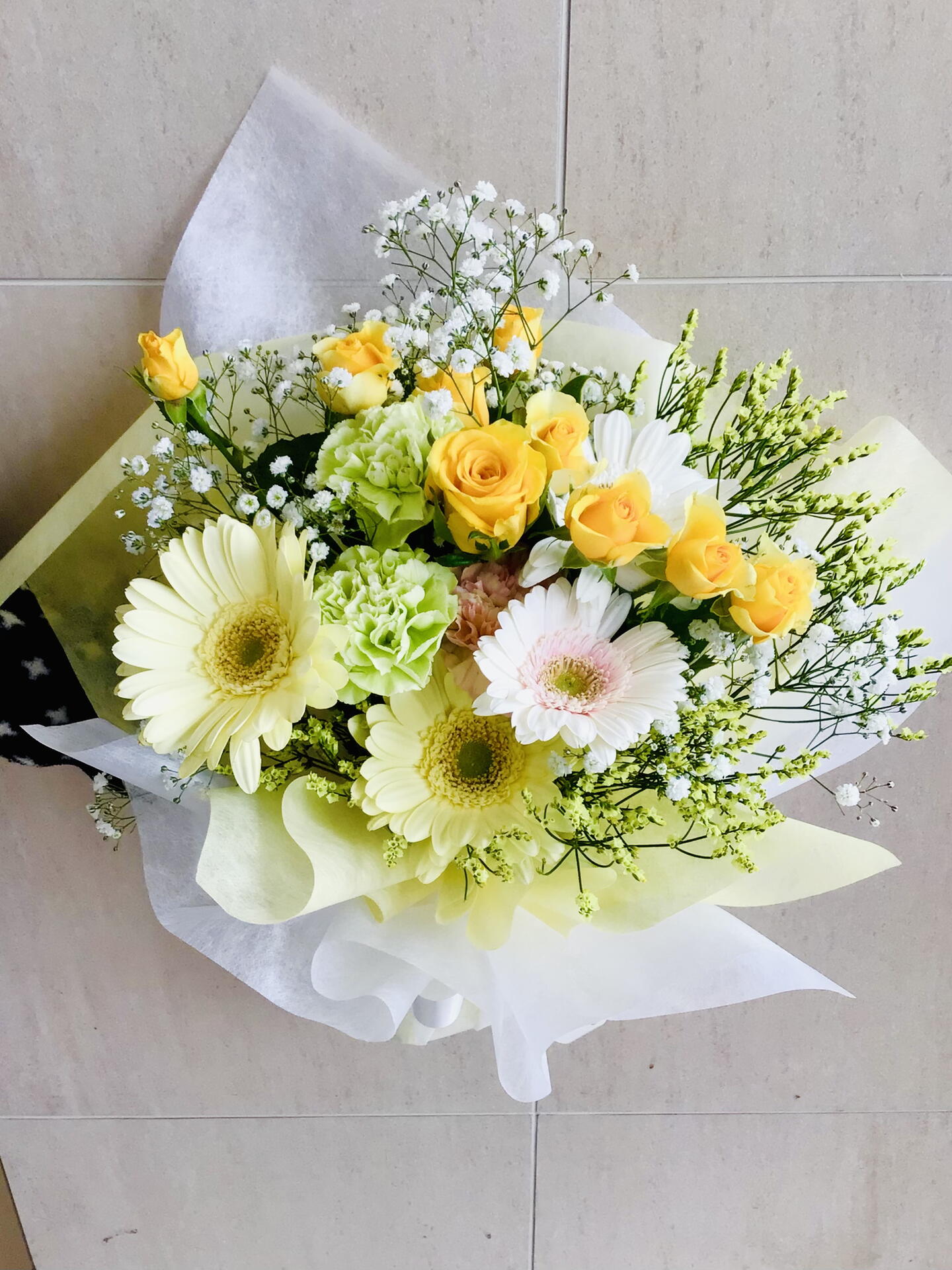 優しいイエロー系の花束♪｜花一番｜ショップニュース｜ゆめタウン