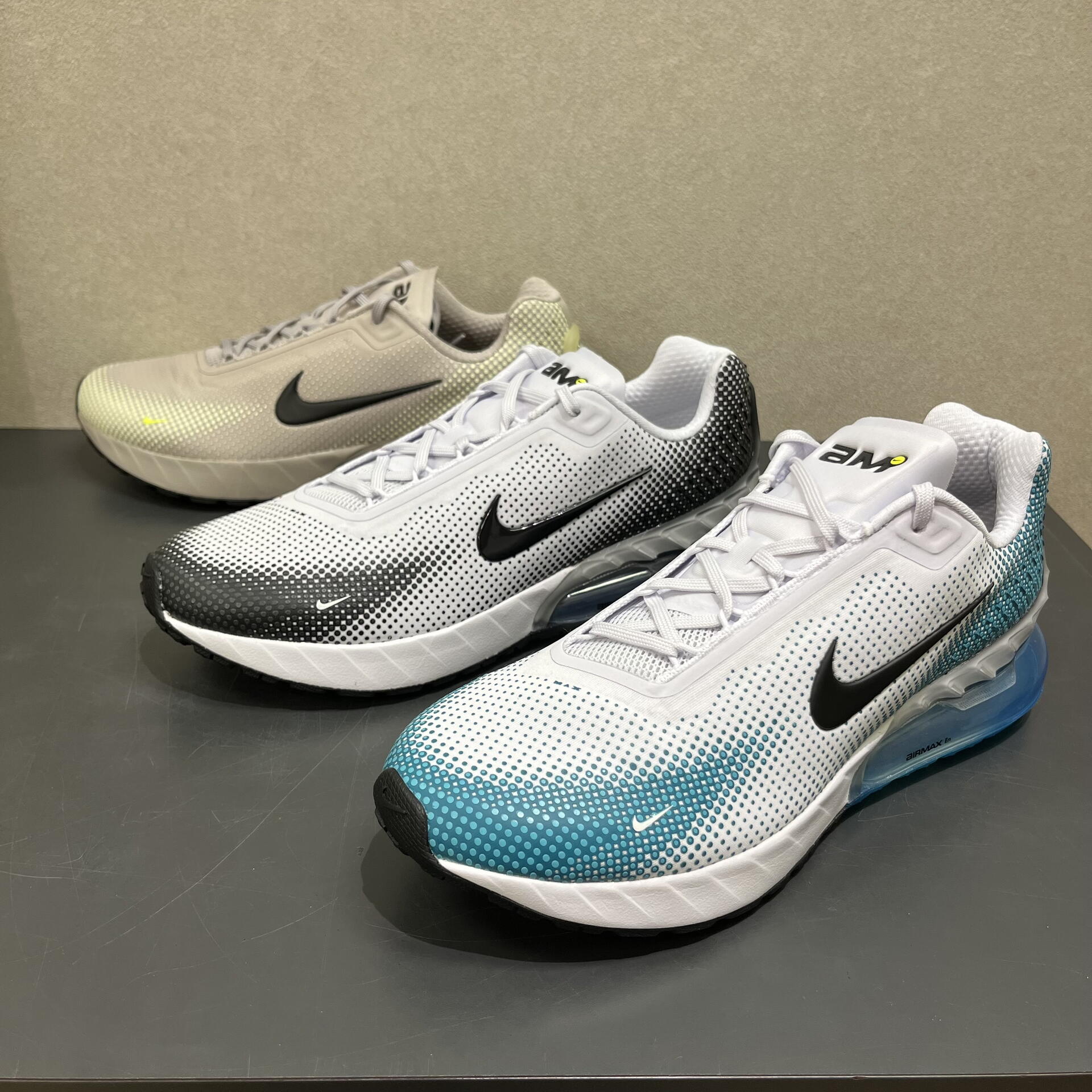 NEW】NIKE AIRMAX PHOENIX｜ABC-MART SPORTS｜ショップニュース