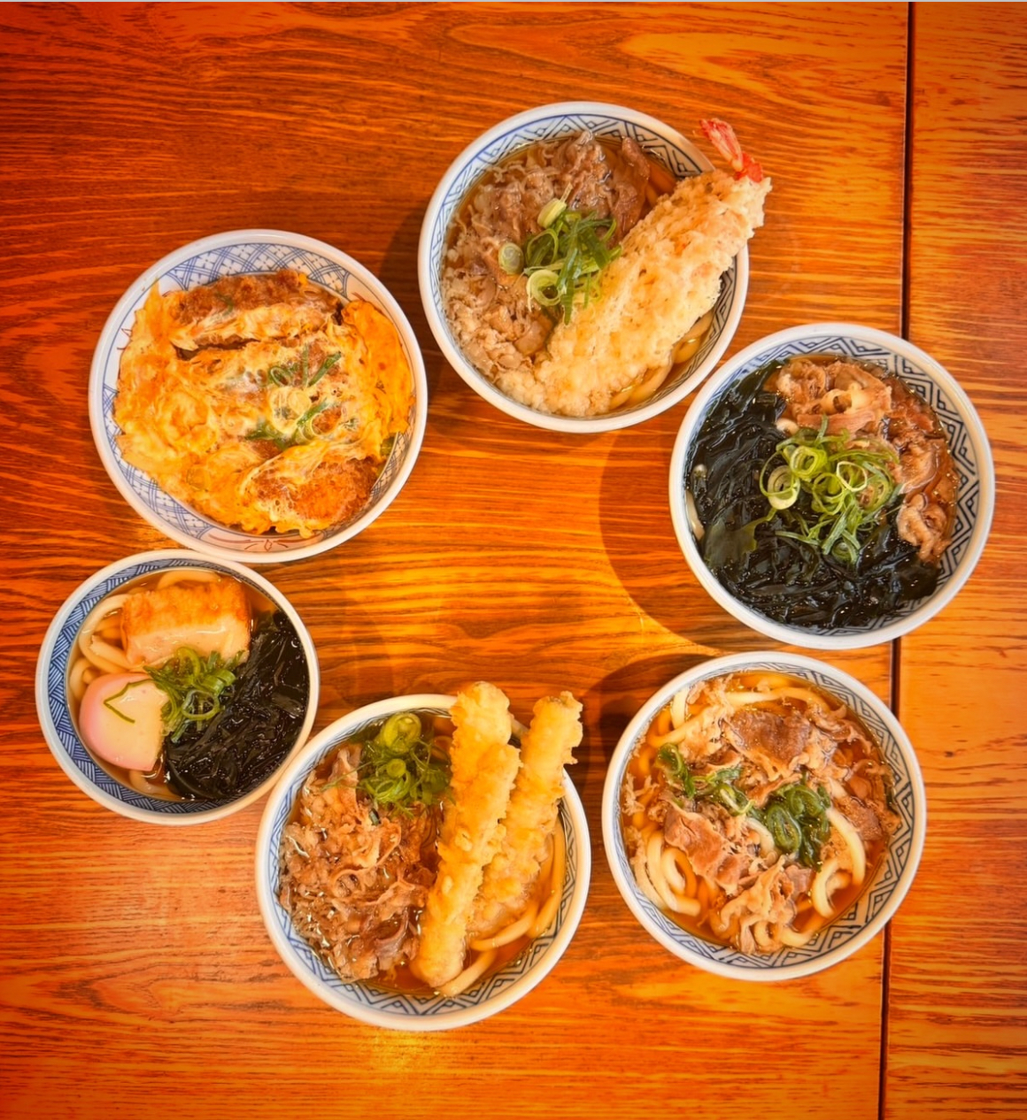 寒い日はやっぱり どんどん🥢｜うどん・丼 どんどん｜ショップニュース