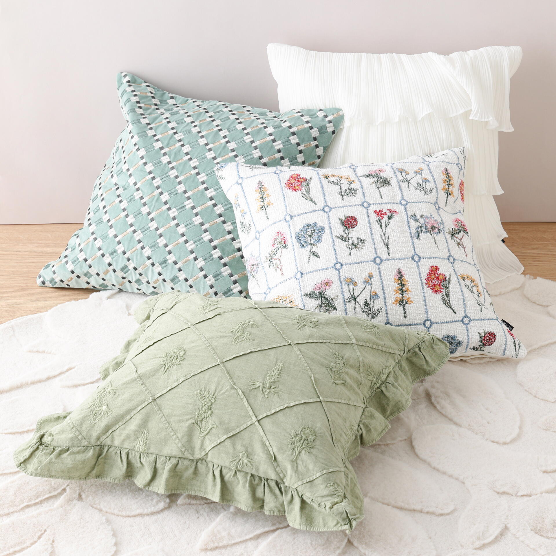 SS クッションカバーのご紹介｜フランフラン｜ショップニュース