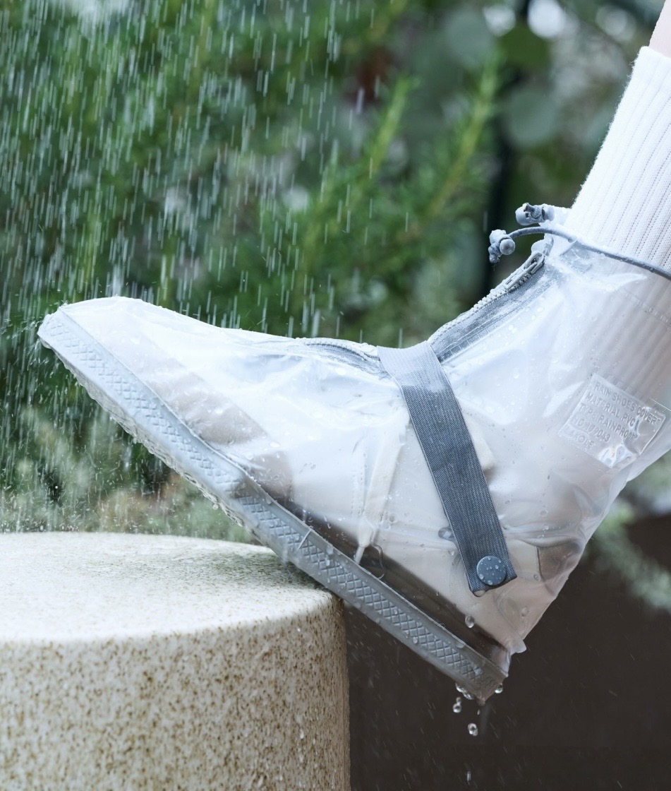 梅雨対策 シューズカバー｜LAKOLE｜ショップニュース｜ゆめタウン光の
