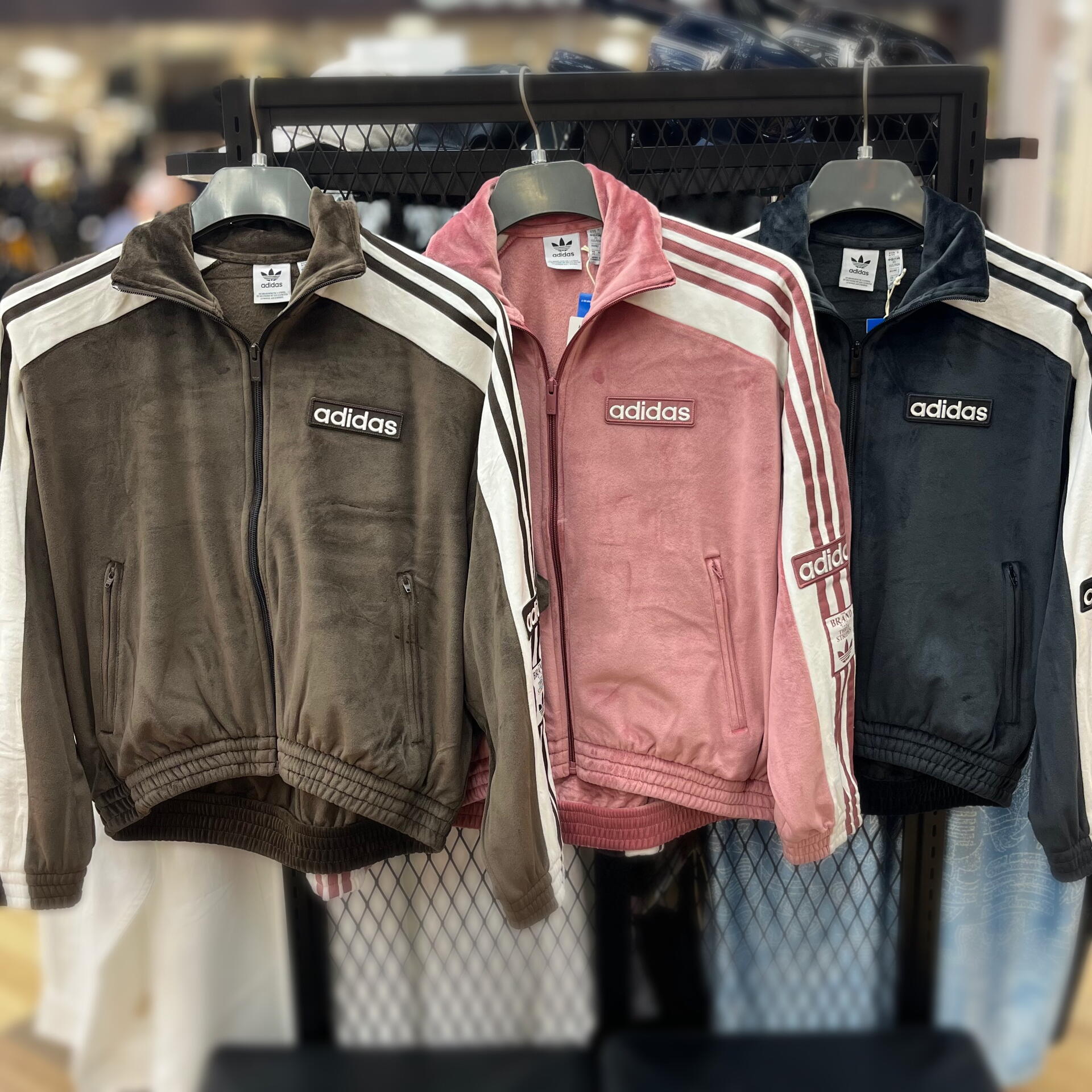 NEW】adidas apparel ｜ABCマート｜ショップニュース｜ゆめタウン光の