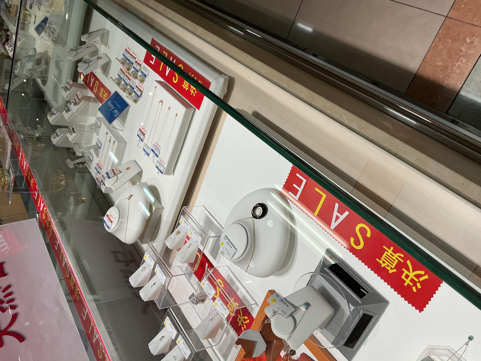 決算SALE開催中！！｜リエジュ｜ショップニュース｜ゆめタウン呉