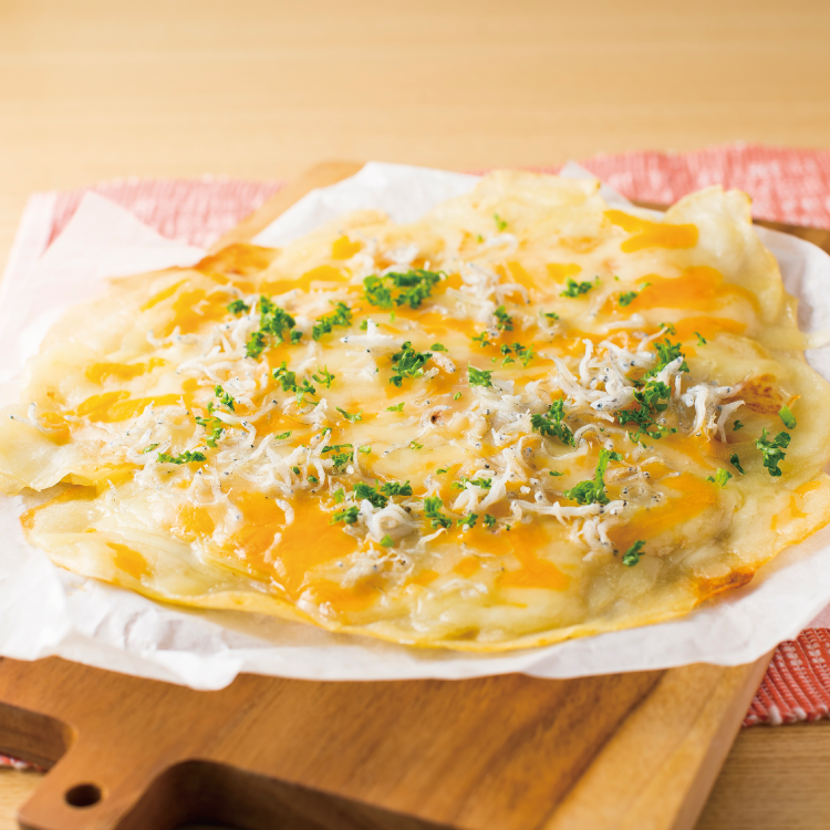 しらすと新じゃがのピザ