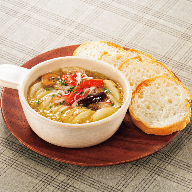 長芋とかにかまのアヒージョ