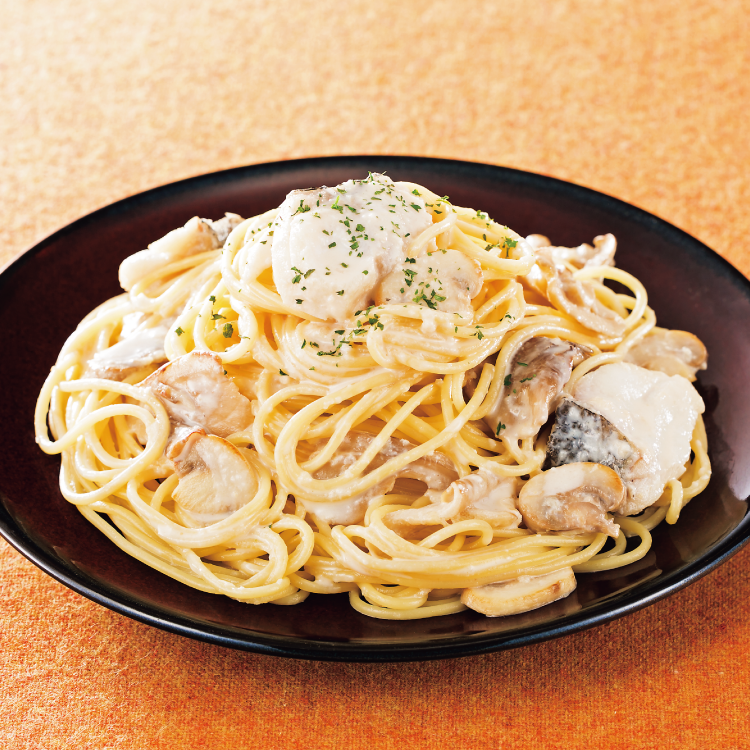 たらときのこの味噌クリームパスタ