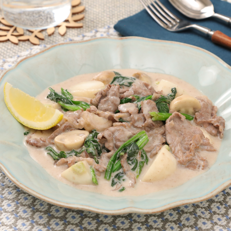 牛肉とマッシュルームのレモンクリーム煮