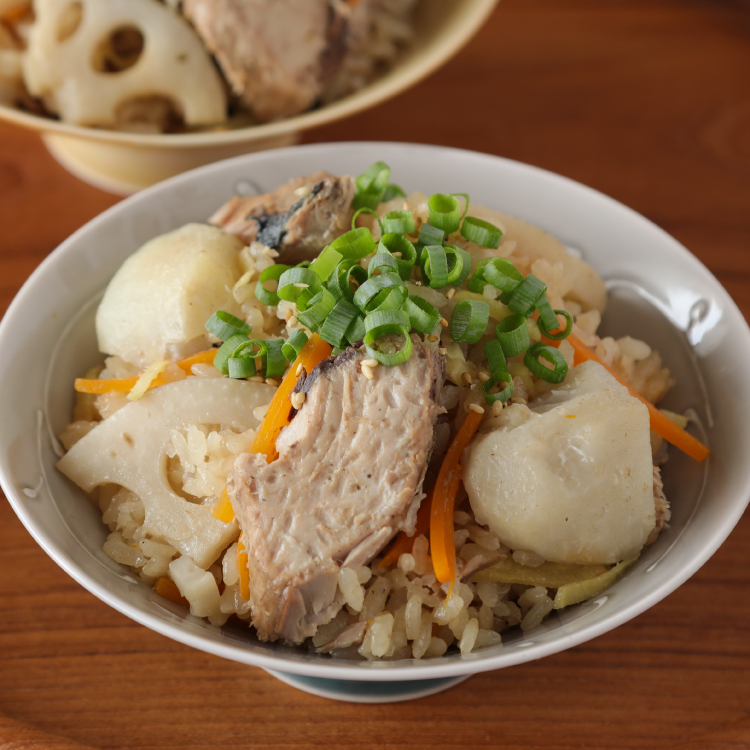 かつおと里芋の生姜炊き込みご飯