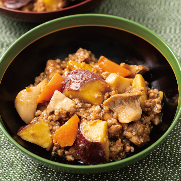 エリンギとさつまいものそぼろ煮