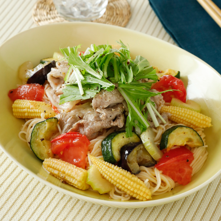 豚肉と夏野菜のレモンガーリックそうめん