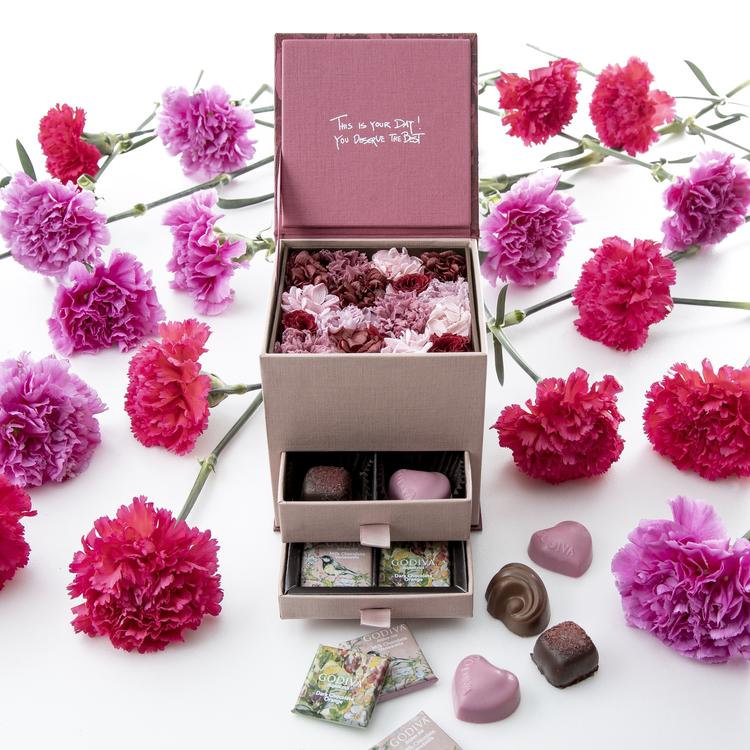 母の日は チョコレートとお花で 日常の感謝を華やかに伝えて ゴディバ ニコライ バーグマン 花咲く春セット ありがとうの気持ち ショップニュース ゆめタウン高松 イズミ ゆめタウン公式サイト 香川県高松市