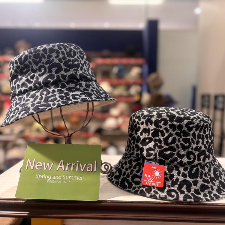 ヒョウ柄デニムバケハ