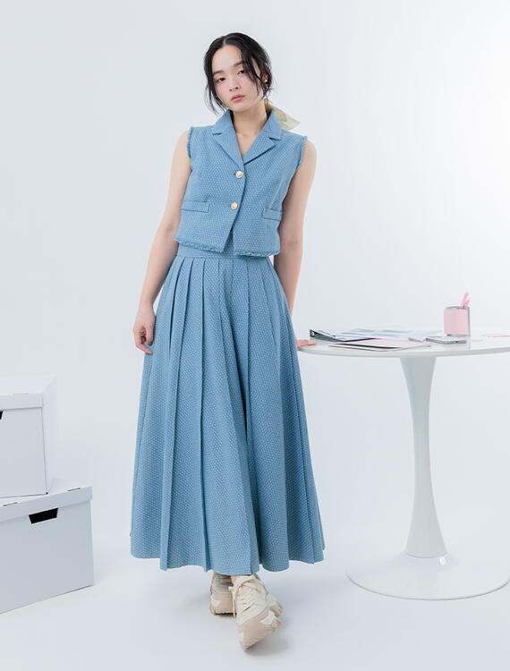 RANDA（ランダ）】フェミニン×カジュアルで作り込まない女性らしさ