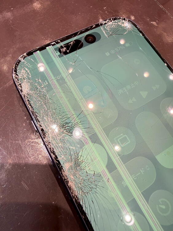データそのまま】iPhone17 Pro 画面割れ修理｜即日対応できます