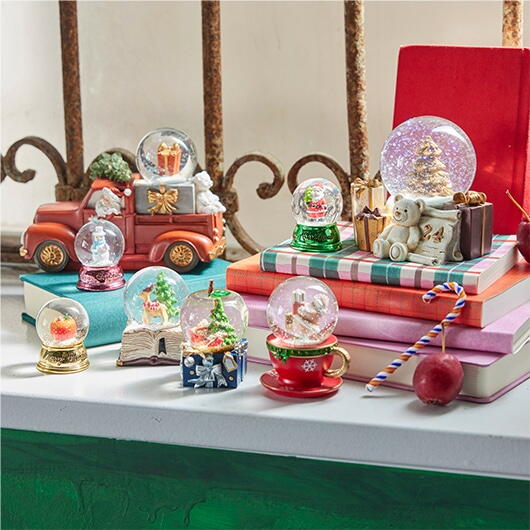 毎年大人気のAfternoon Teaオリジナルのアップルツリー