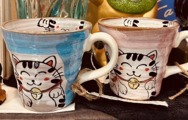 猫の顔の陶器製お菓子入れ 猫 陶器入荷しました！｜ハリカ｜ショップニュース｜ゆめタウンはませ