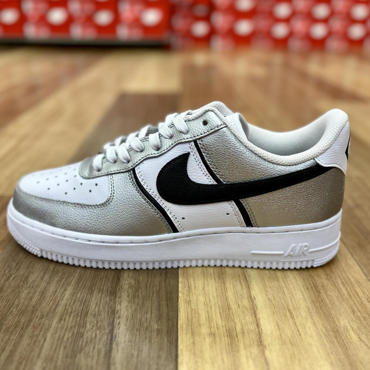 NEW】NIKE AIR FORCE1'07 LV8 SPORT｜ABCマート｜ショップニュース